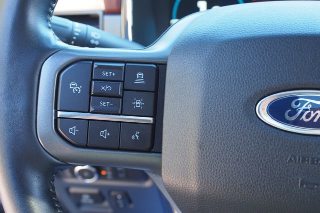 Certified 2022 Ford F150 Lariat w/ Equipment Group 502A High image 22