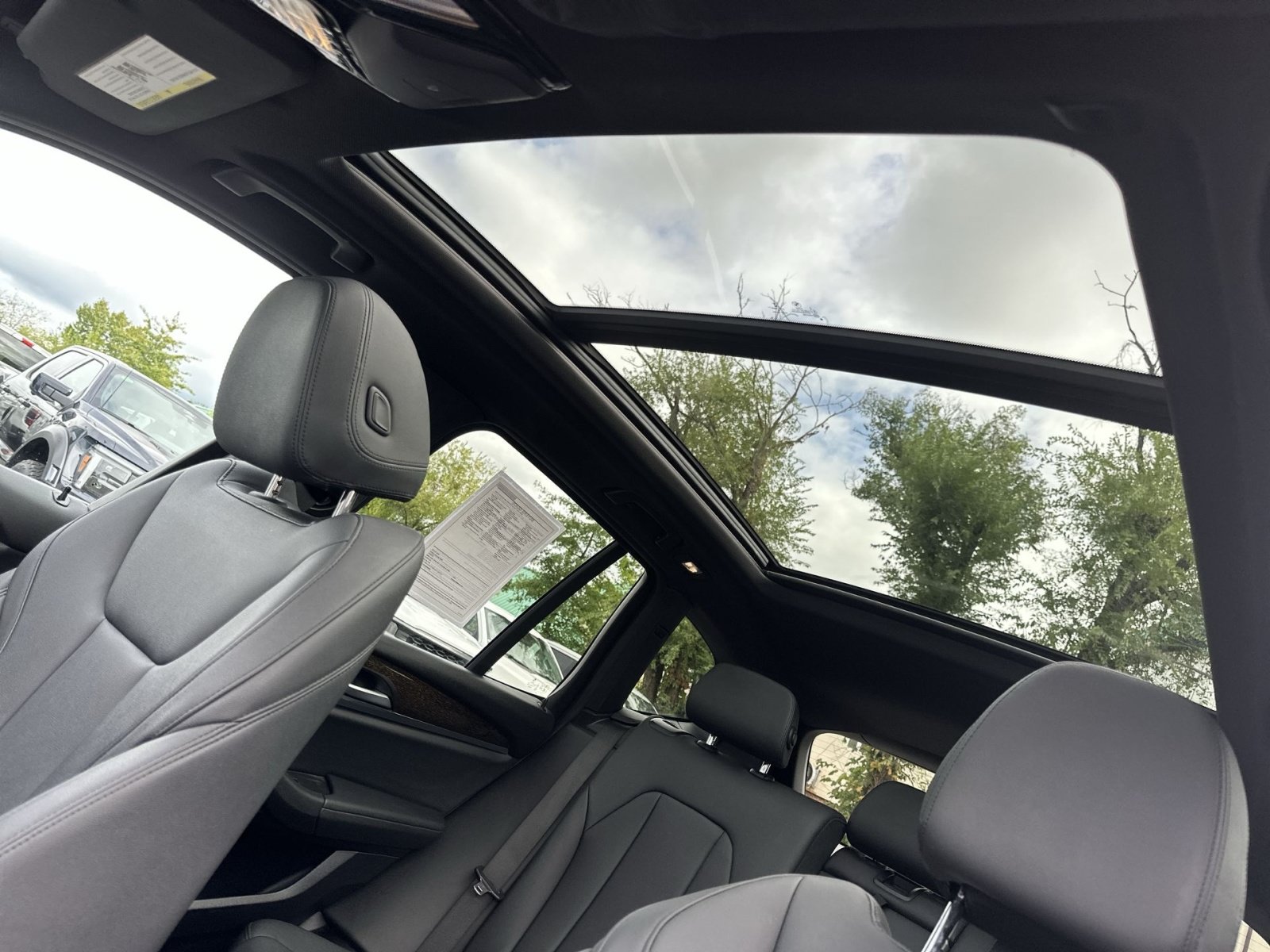 Used 2018 BMW X3 xDrive30i AWD/4WD image 25