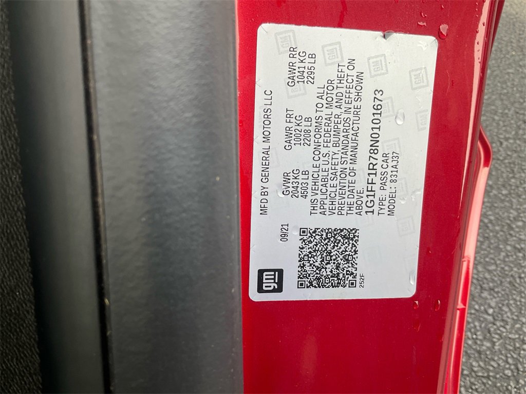 Used 2022 Chevrolet Camaro SS w/ Design Package 1 image 16