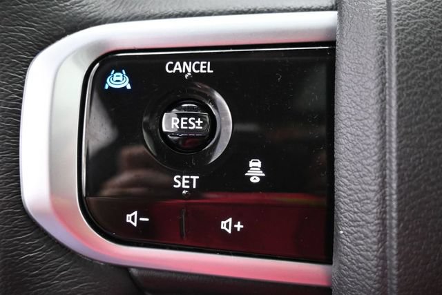 Used 2025 Nissan Armada Platinum AWD/4WD image 18