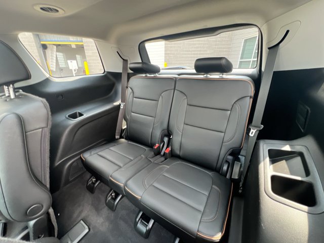 Used 2021 GMC Acadia AT4 w/ Preferred Package AWD/4WD image 24