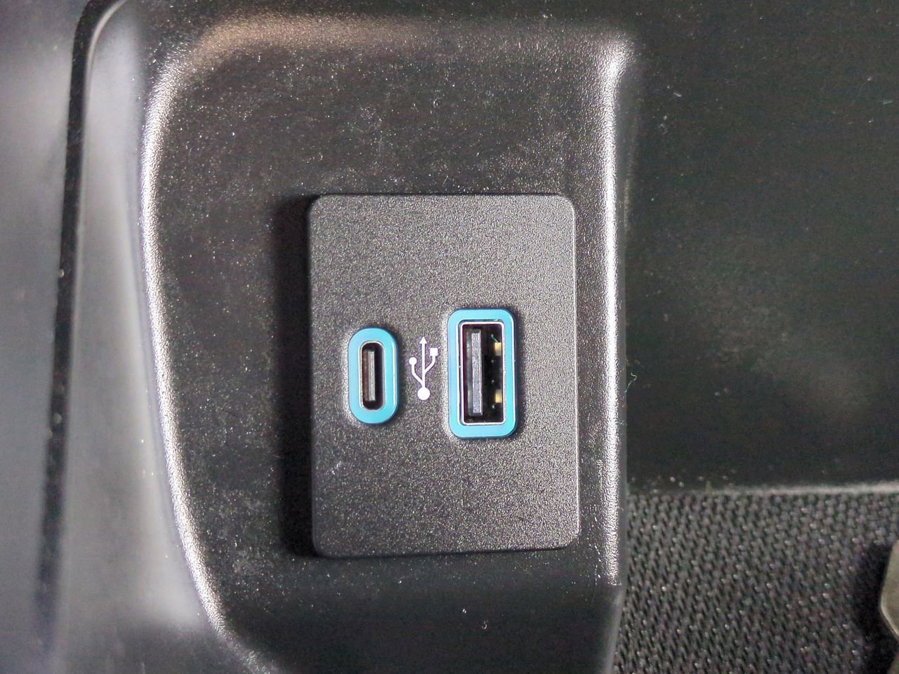 Certified 2024 Ford F150 XLT w/ Equipment Group 302A MID image 21