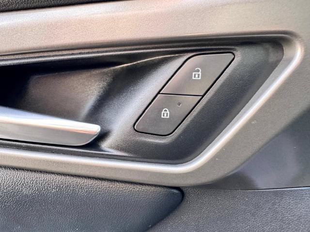 Used 2026 Chevrolet Traverse LT w/ LPO, Floor Liner Package FWD image 20
