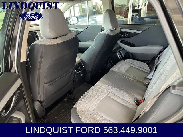 Used 2024 Subaru Outback Premium AWD/4WD image 18