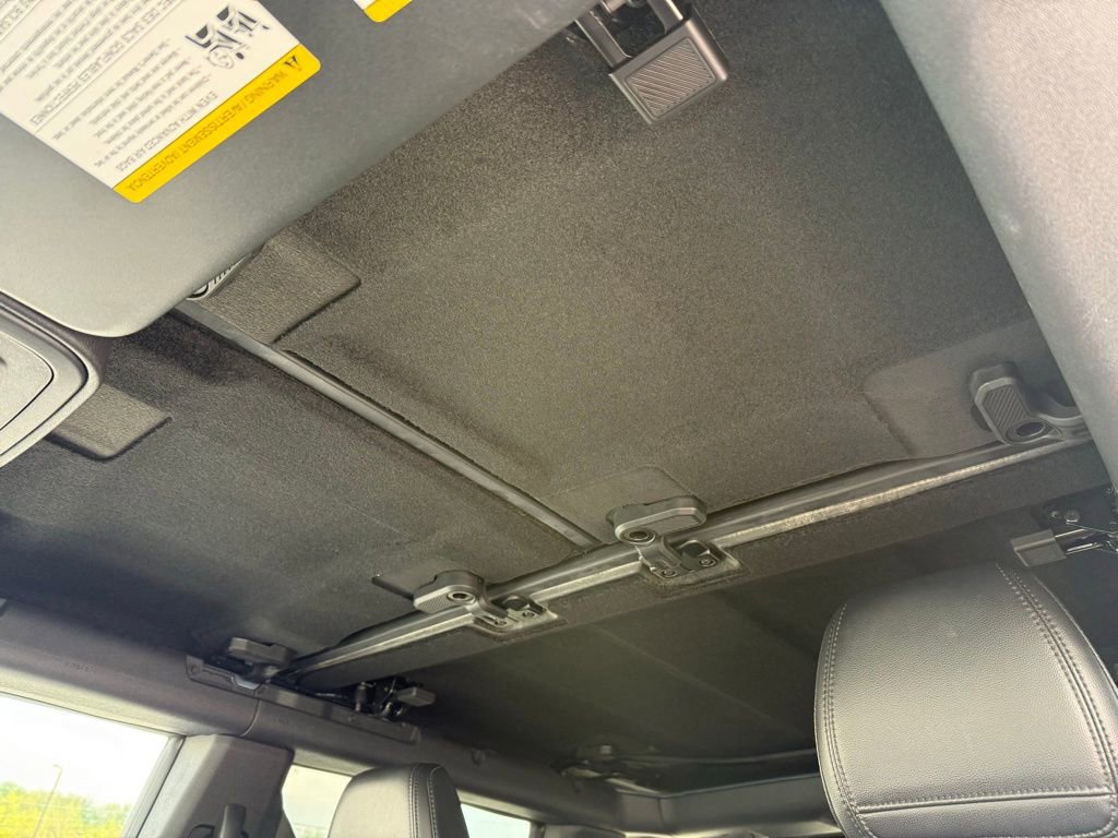 Certified 2023 Ford Bronco Wildtrak image 15