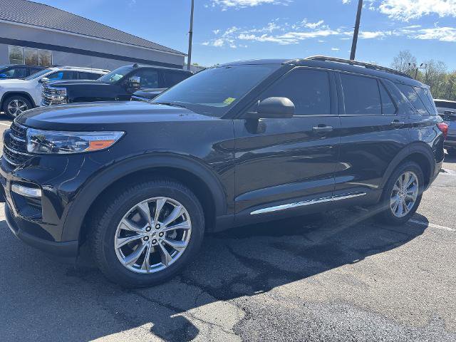 Certified 2022 Ford Explorer XLT w/ Equipment Group 202A