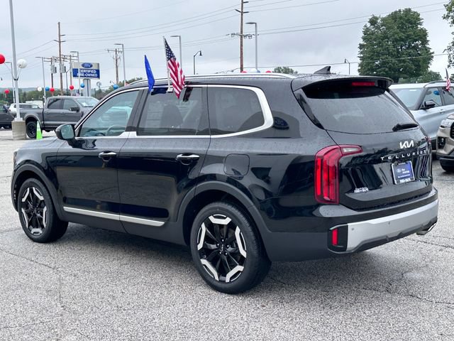 Used 2023 Kia Telluride S FWD image 5