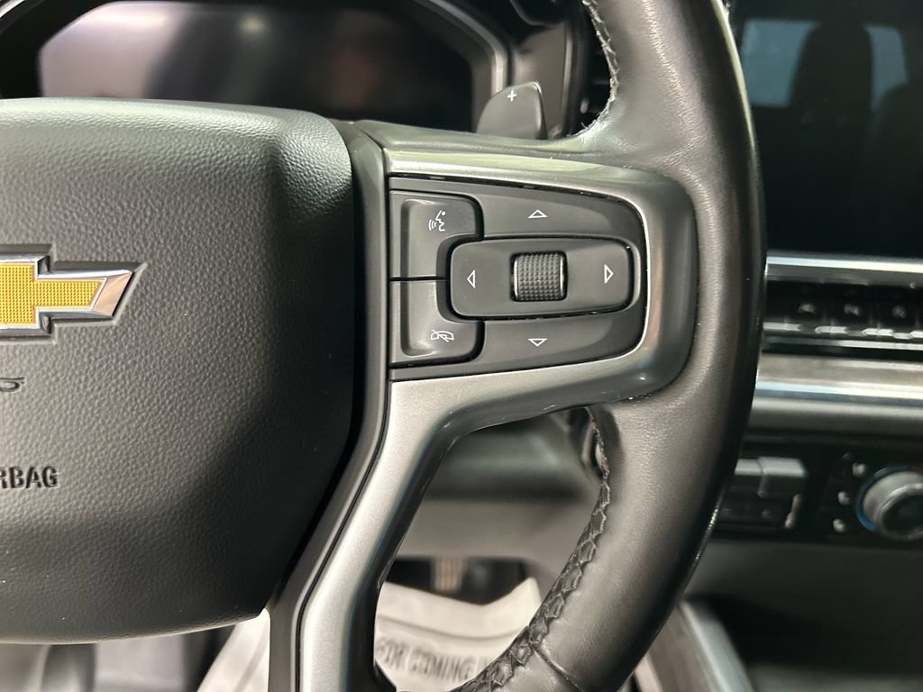 Used 2024 Chevrolet Silverado 1500 LTZ w/ LTZ Premium Package AWD/4WD image 18
