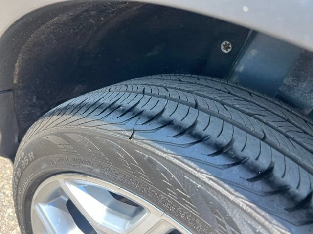 Certified 2019 Ford Escape Titanium AWD/4WD image 29