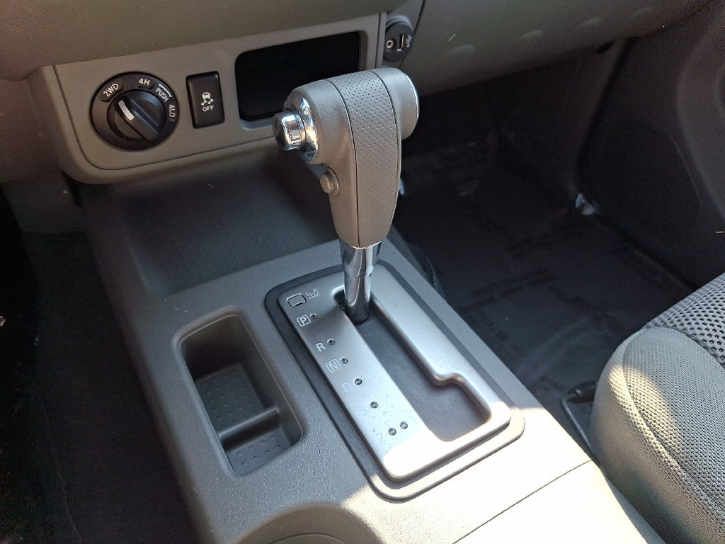 Used 2019 Nissan Frontier SV AWD/4WD image 14