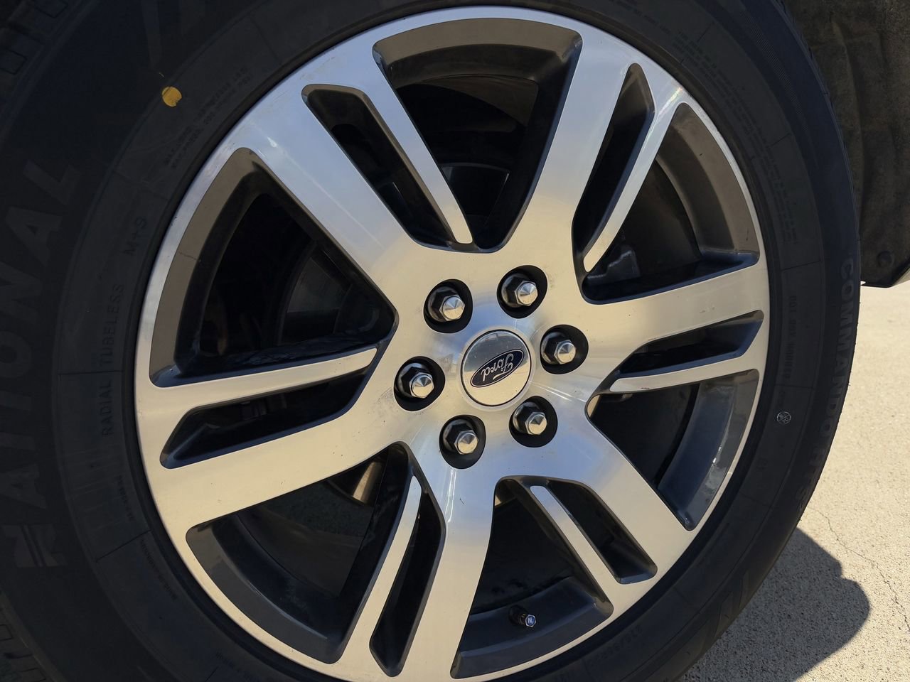 Certified 2023 Ford Expedition XLT image 10