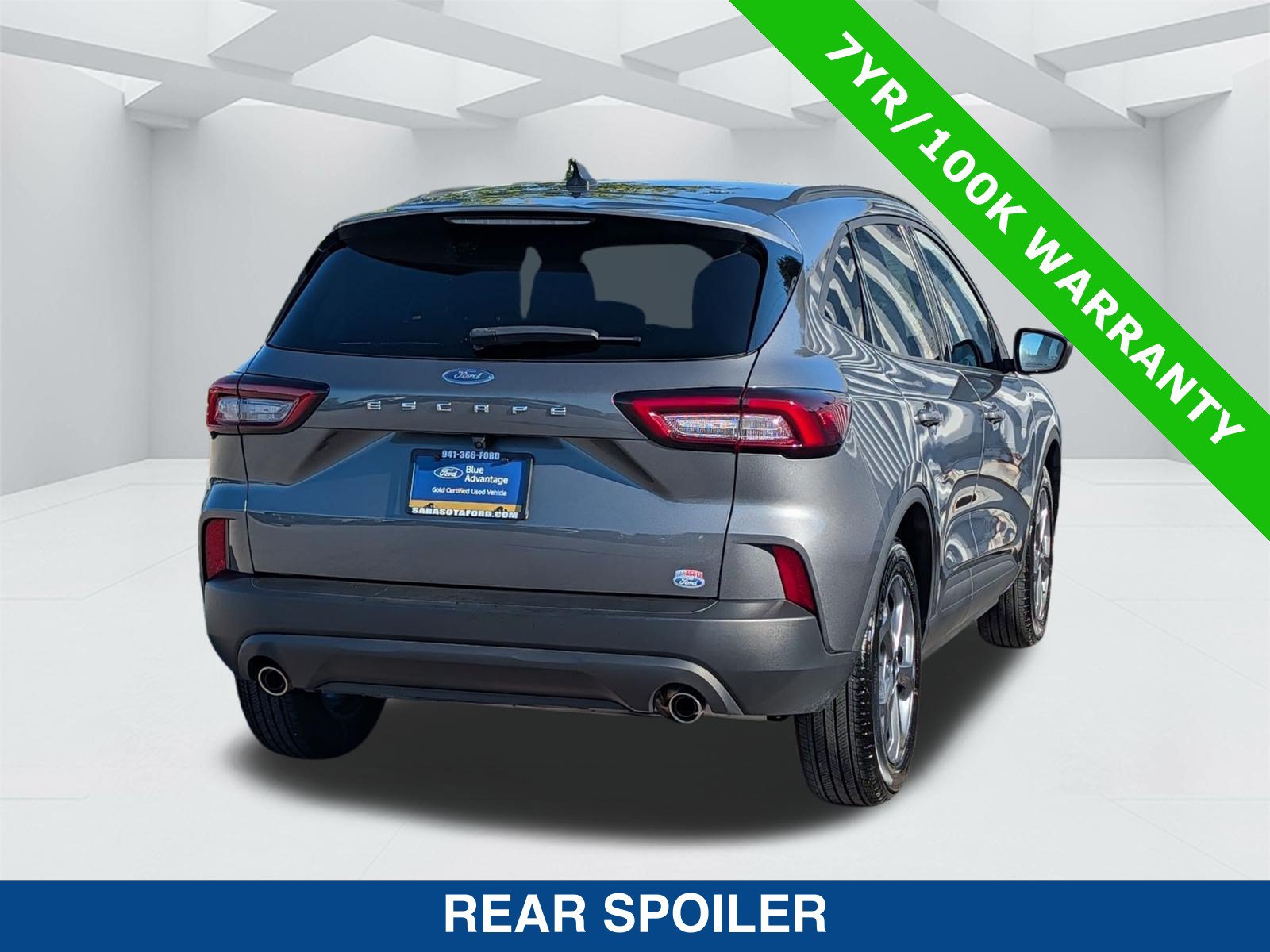 Certified 2025 Ford Escape ST-Line FWD image 5