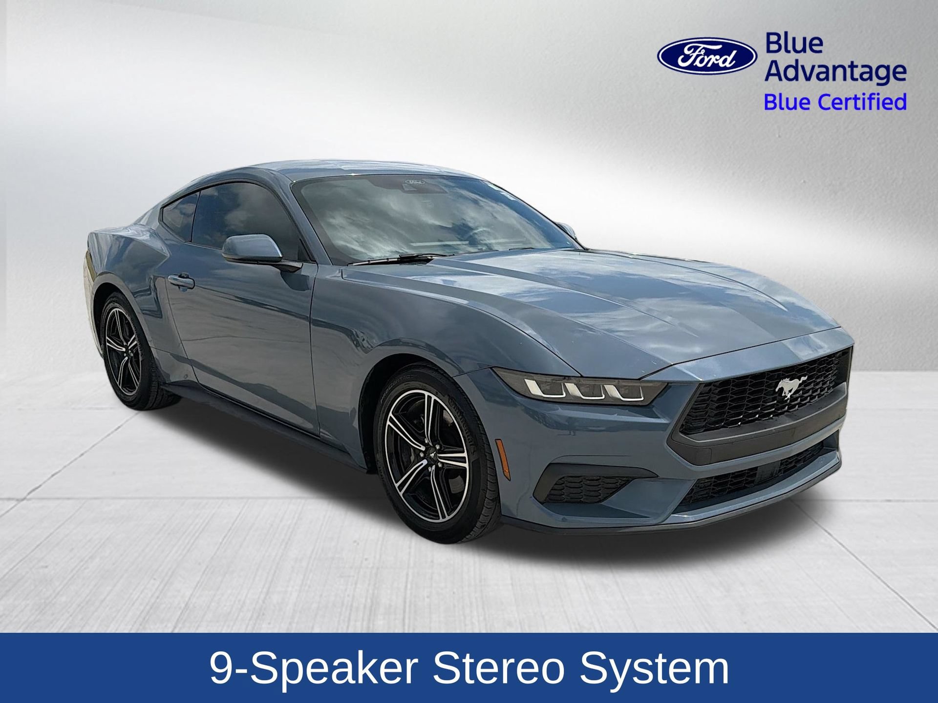 Certified 2025 Ford Mustang Coupe RWD image 4