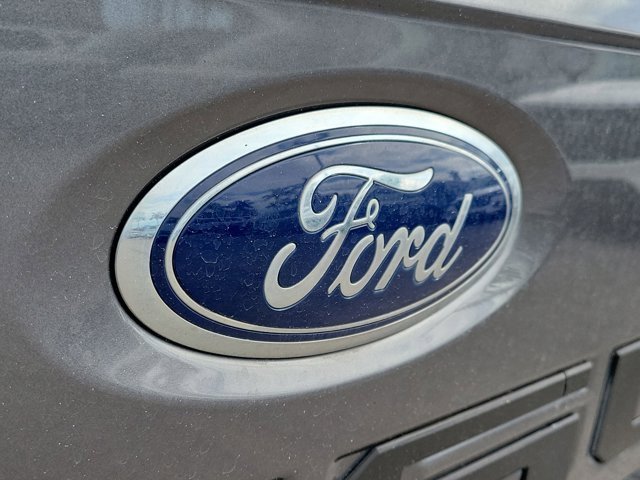 Certified 2021 Ford F150 XLT w/ Equipment Group 302A High image 11