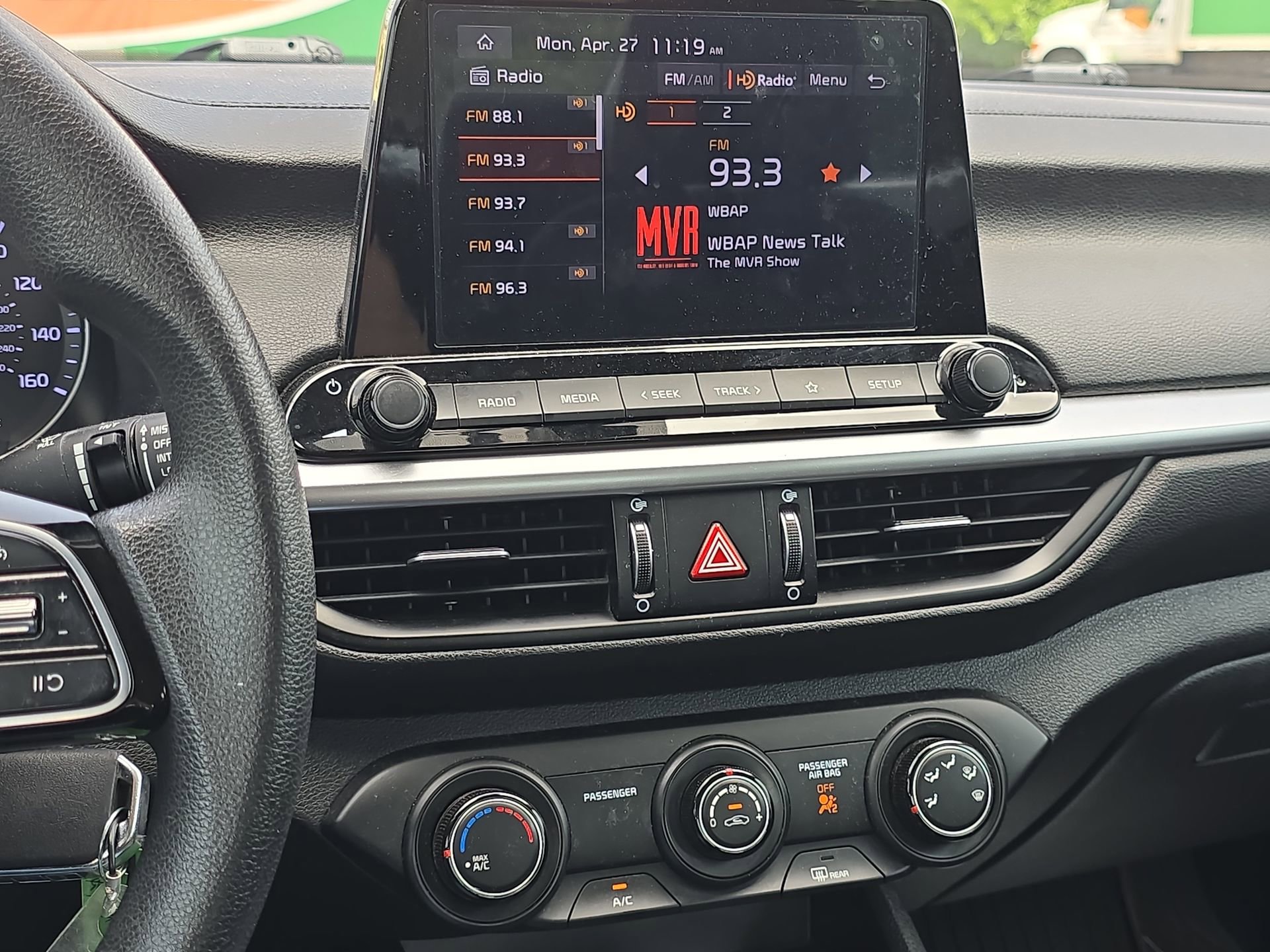 Used 2022 Kia Forte LXS w/ LXS Technology Package FWD image 15