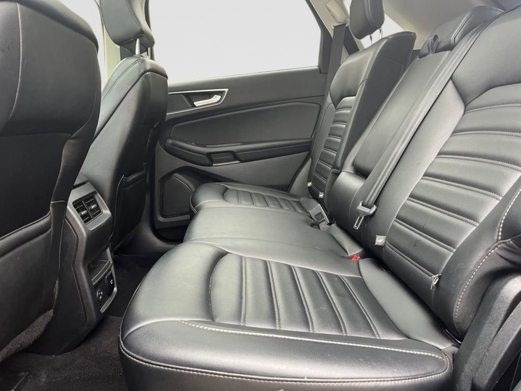 Certified 2022 Ford Edge SEL w/ Convenience Package AWD/4WD image 13