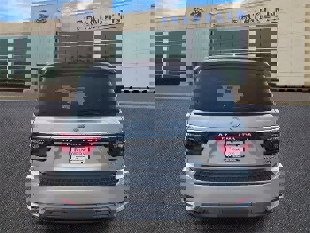 Used 2024 Nissan Armada Platinum w/ Captain's Chairs Package image 6
