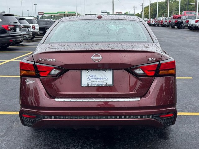Used 2023 Nissan Altima 2.5 SV FWD image 4