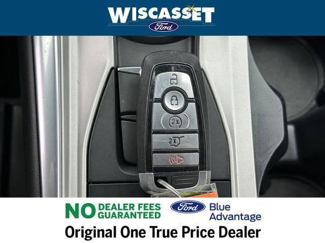 Certified 2022 Ford Explorer Limited w/ Hybrid Equipment Group 310A image 18