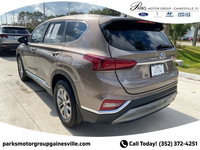 Used 2020 Hyundai Santa Fe SE image 6
