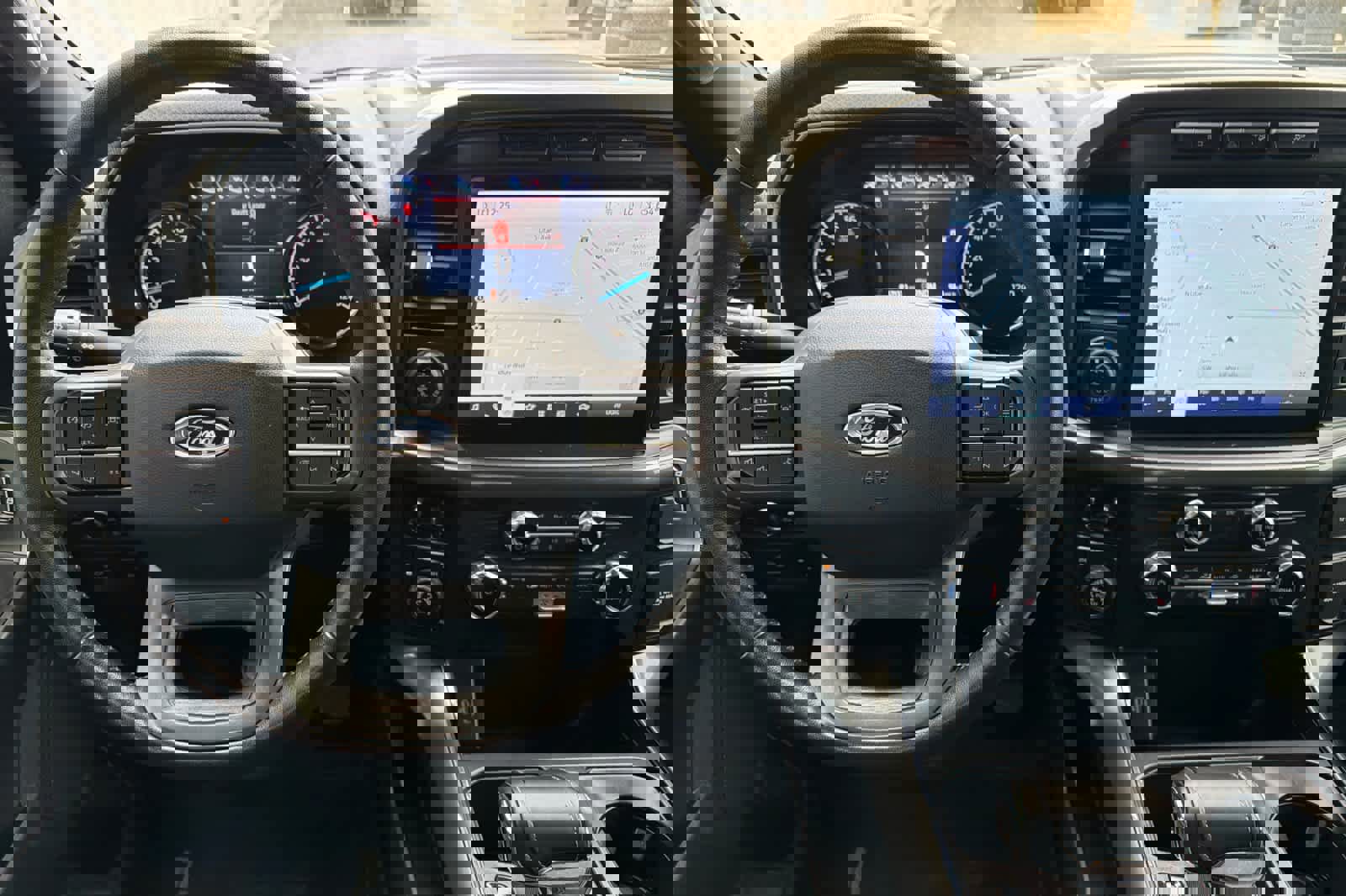 Certified 2022 Ford F150 XLT w/ Equipment Group 302A High image 14