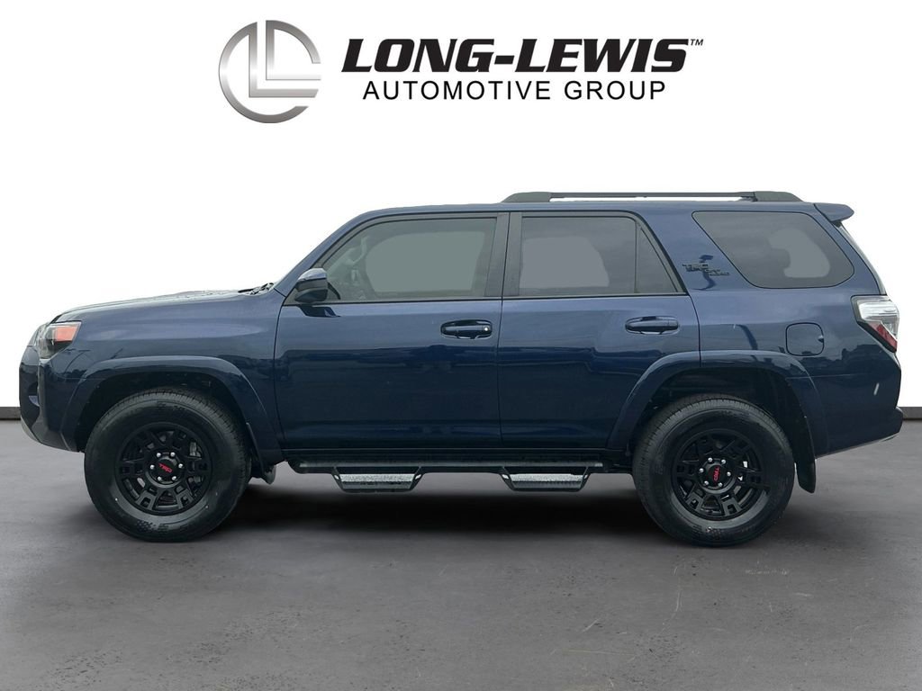 Used 2022 Toyota 4Runner TRD Off-Road AWD/4WD image 2