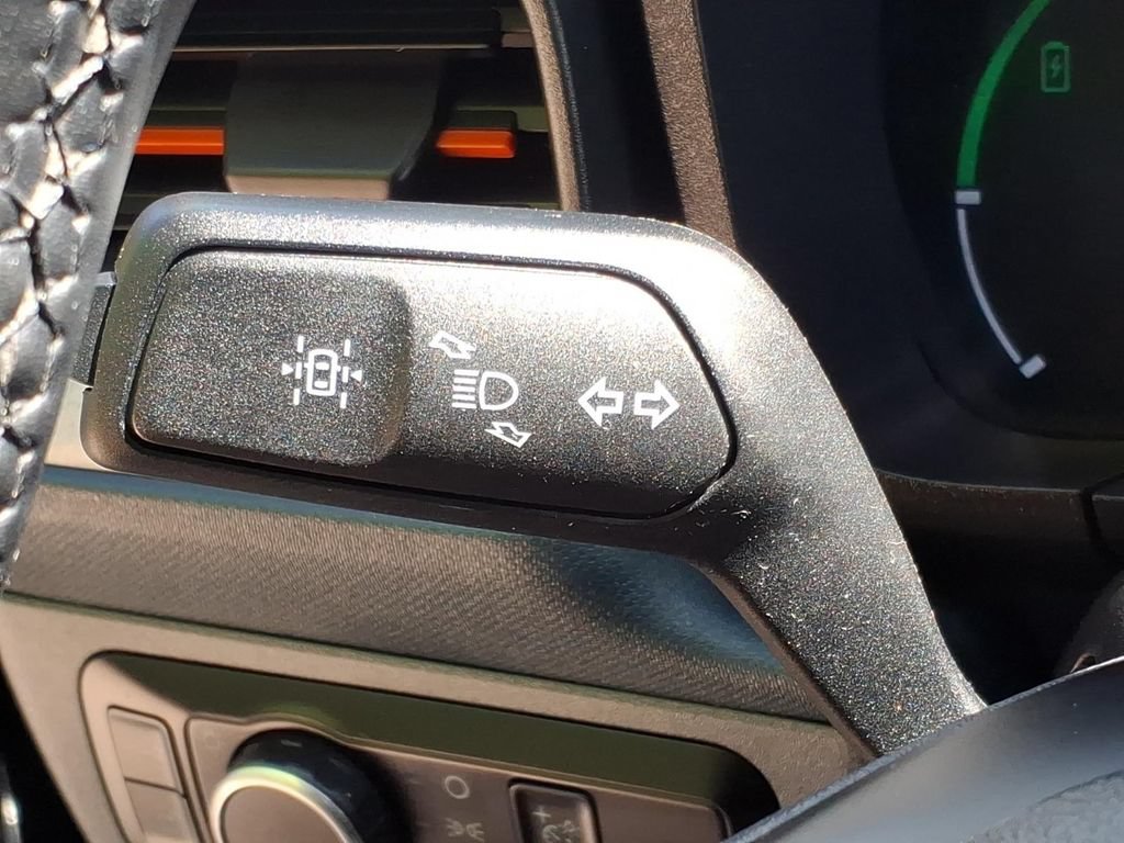 Certified 2024 Ford Maverick XLT w/ XLT Luxury Package FWD image 29