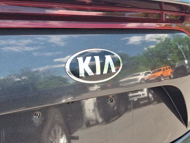 Used 2019 Kia Stinger AWD/4WD image 28