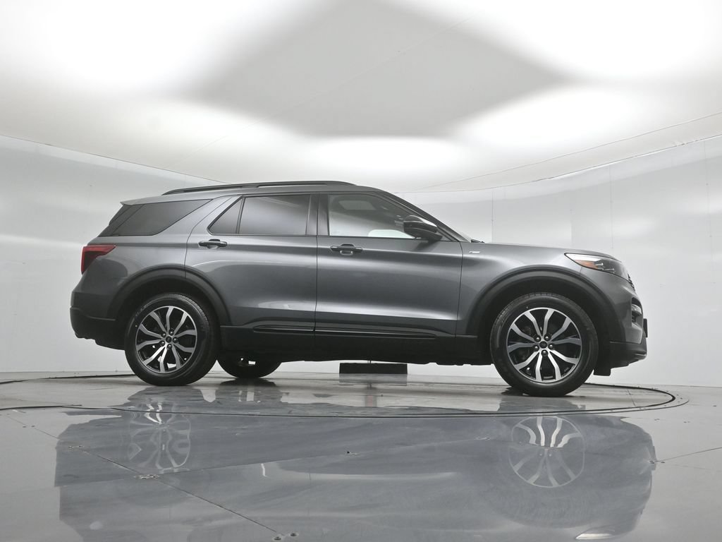 Certified 2022 Ford Explorer ST-Line w/ Class IV Trailer Tow Package AWD/4WD image 50