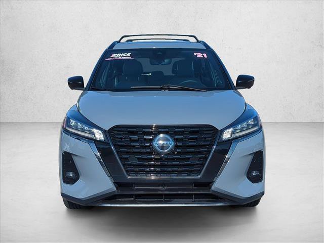 Used 2021 Nissan Kicks SR w/ SR Premium Package FWD image 2