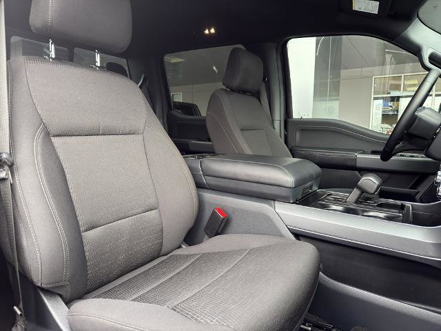 Certified 2025 Ford F150 XLT w/ Equipment Group 302A MID image 33