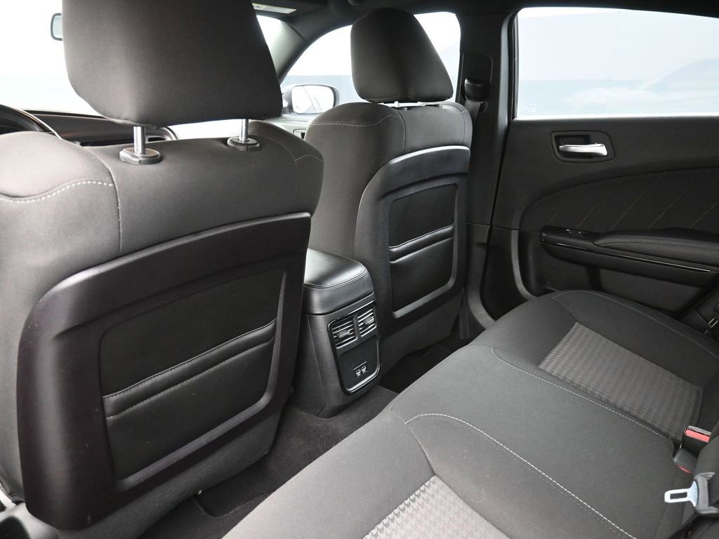 Used 2019 Dodge Charger R/T w/ Blacktop Package image 24