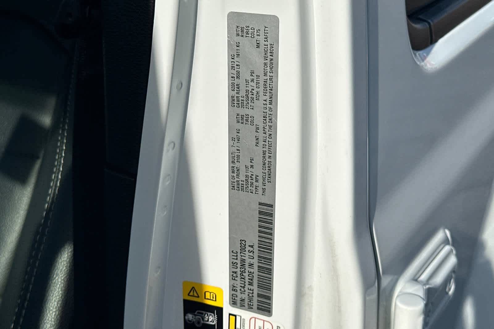 Used 2022 Jeep Wrangler Unlimited Sahara AWD/4WD image 30