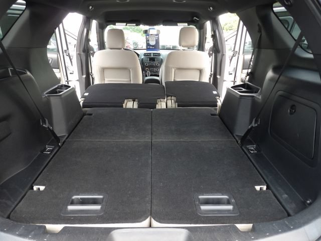 Certified 2018 Ford Explorer XLT AWD/4WD image 32