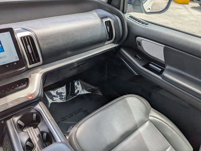Certified 2025 Ford Expedition Active AWD/4WD image 17