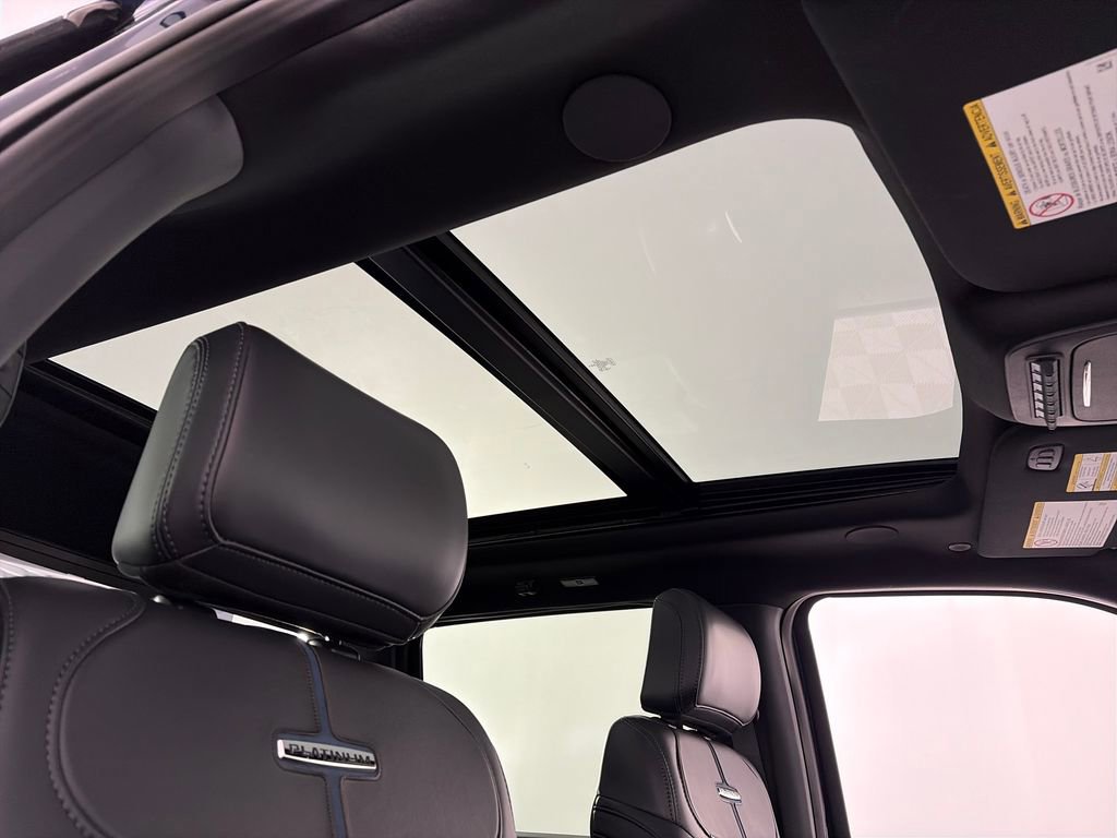 Certified 2025 Ford F350 Platinum AWD/4WD image 34