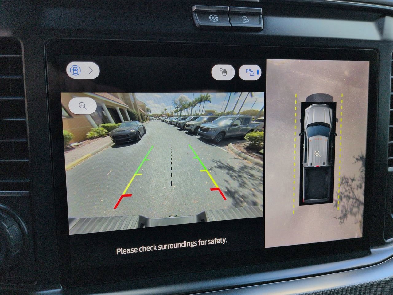 Certified 2026 Ford F250 Platinum w/ Tremor Off-Road Package image 19