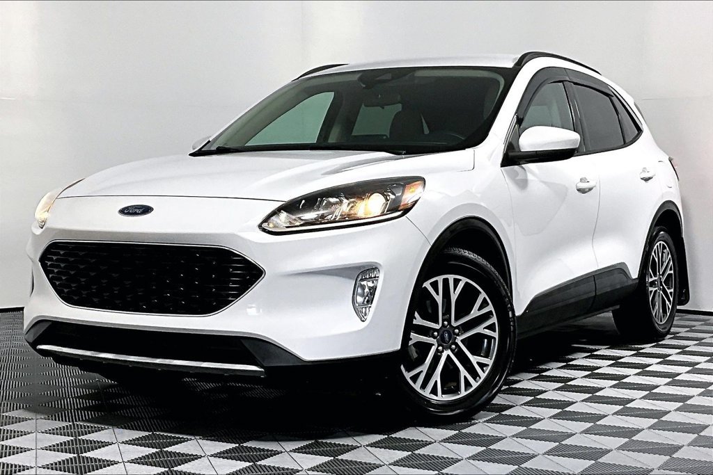 Certified 2020 Ford Escape SEL FWD image 2