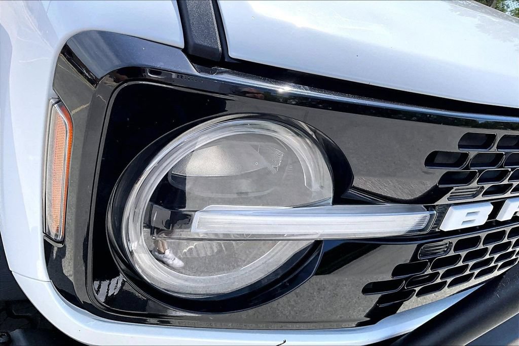 Certified 2022 Ford Bronco Wildtrak AWD/4WD image 27