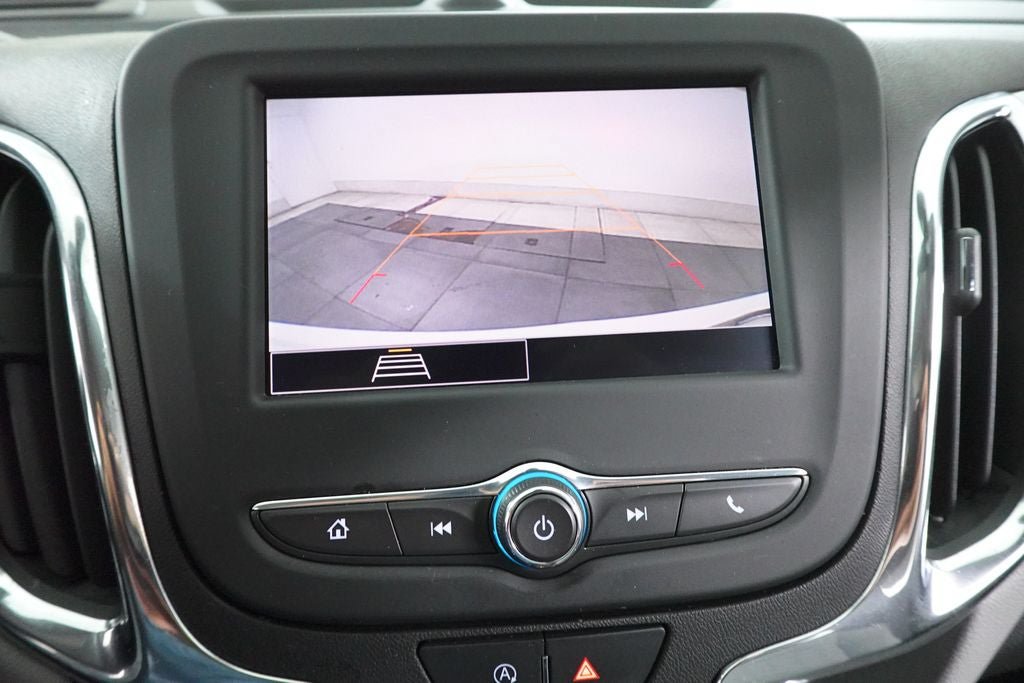Used 2022 Chevrolet Equinox LS w/ LS Convenience Package AWD/4WD image 19