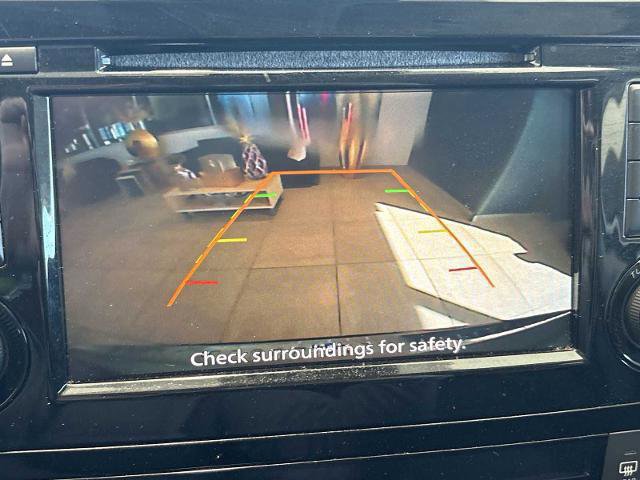 Used 2020 Nissan Rogue SV image 13