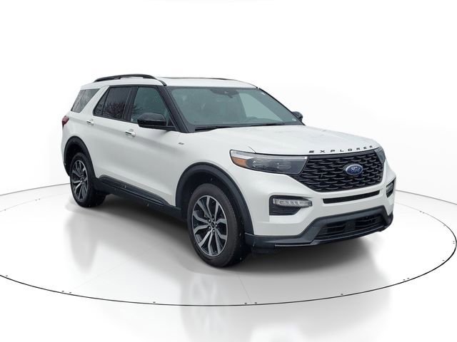 Certified 2024 Ford Explorer ST-Line w/ Class IV Trailer Tow Package AWD/4WD image 4