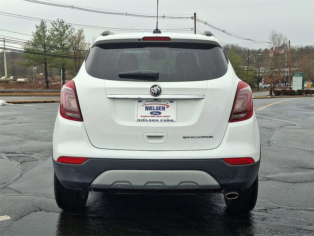 Used 2020 Buick Encore Essence image 7