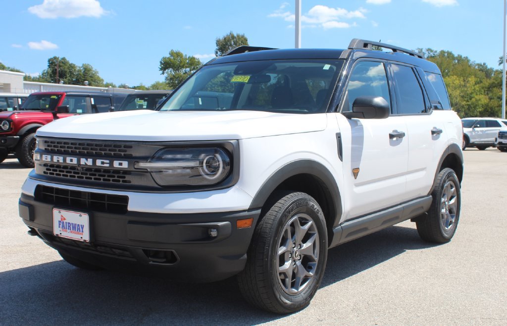 Certified 2022 Ford Bronco Sport Badlands AWD/4WD image 2