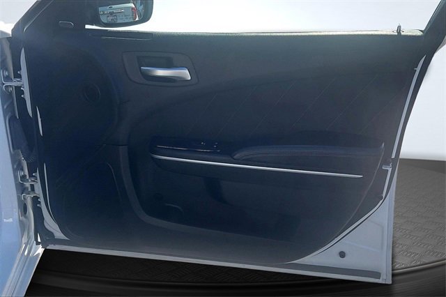 Used 2023 Dodge Charger SXT image 23