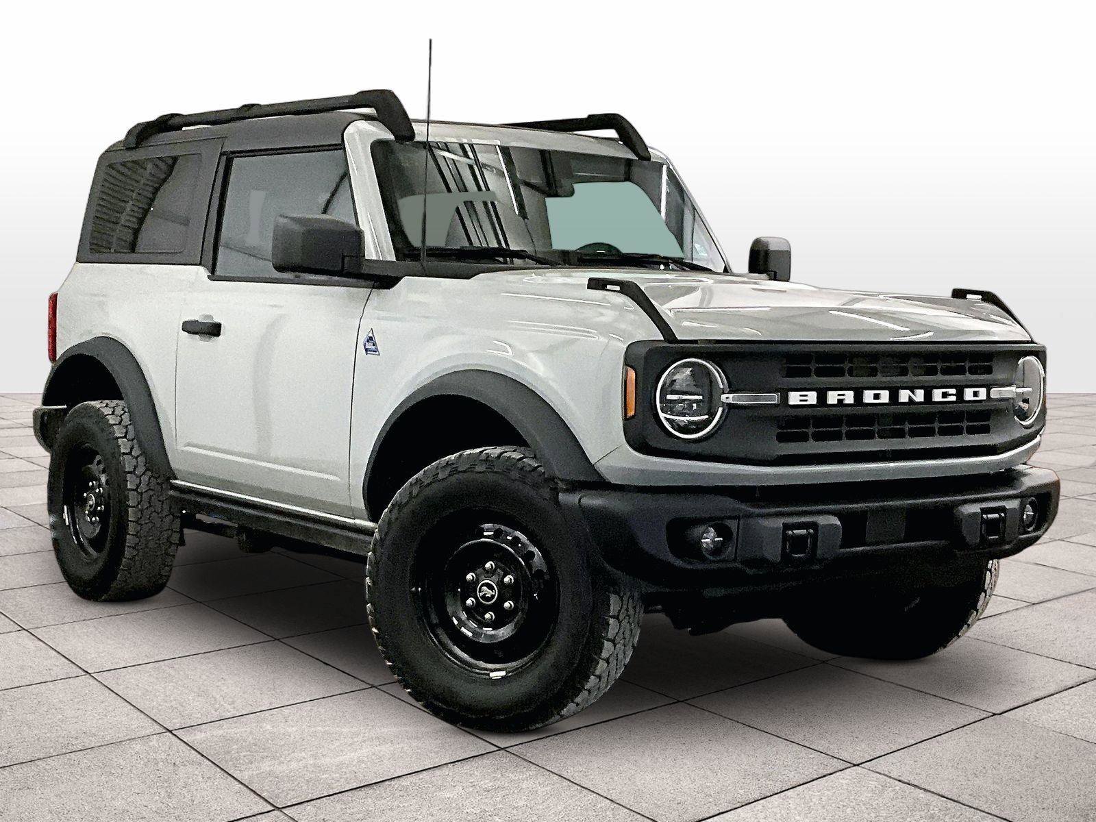 Certified 2022 Ford Bronco Black Diamond AWD/4WD image 2