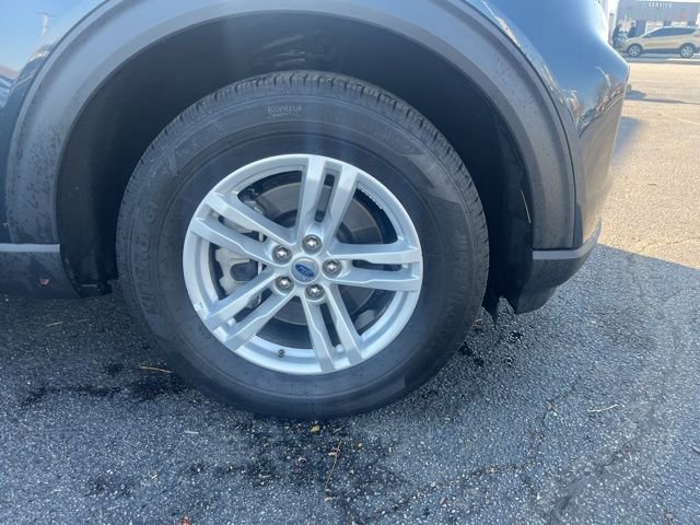 Certified 2023 Ford Explorer XLT image 6