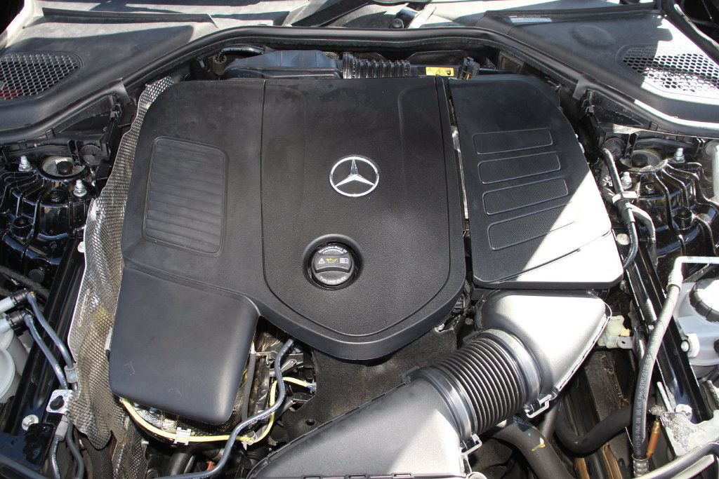 Used 2025 Mercedes-Benz E 350 Sedan image 29