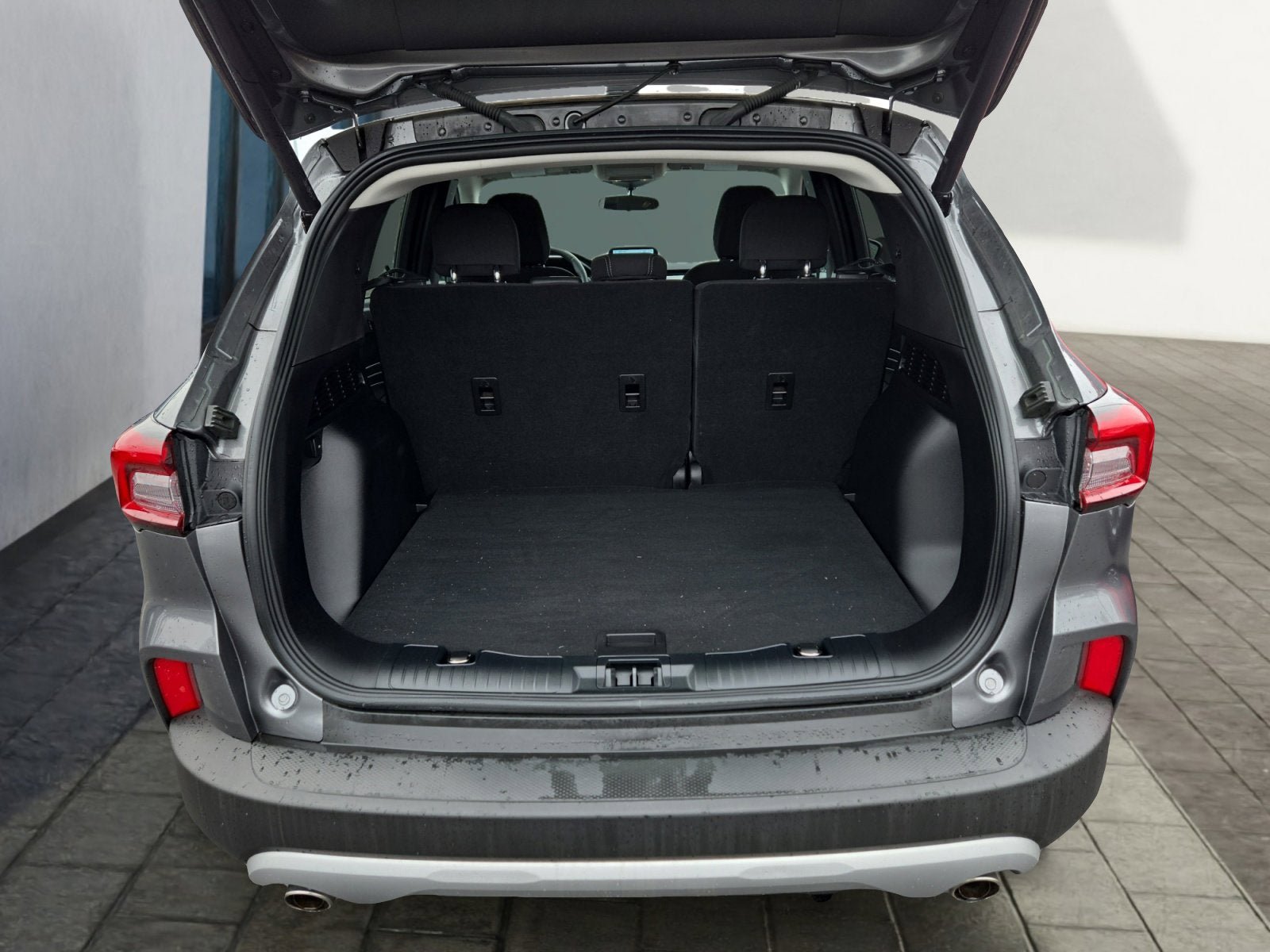 Certified 2023 Ford Escape Active AWD/4WD image 25