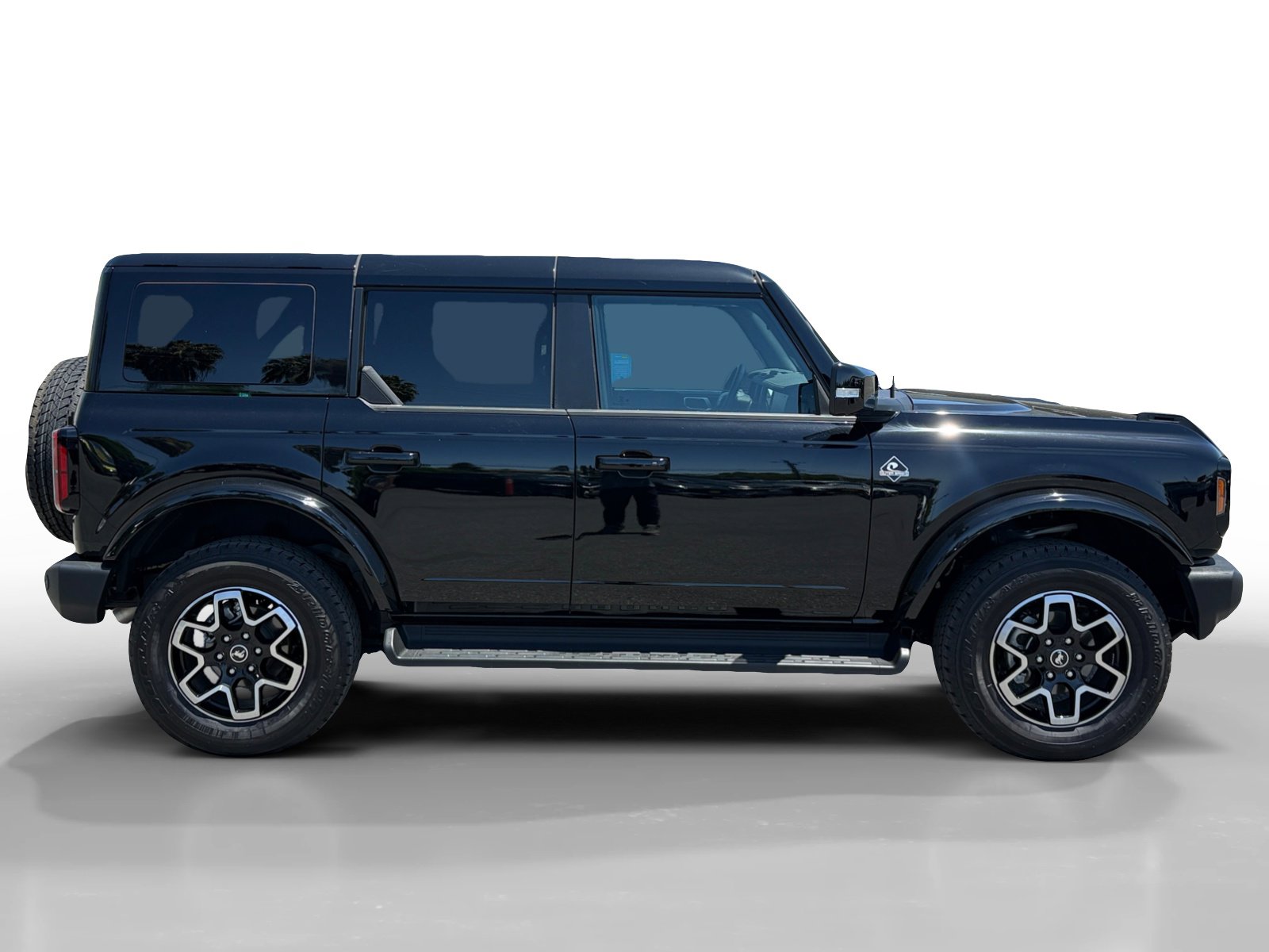 Certified 2025 Ford Bronco Outer Banks AWD/4WD image 6